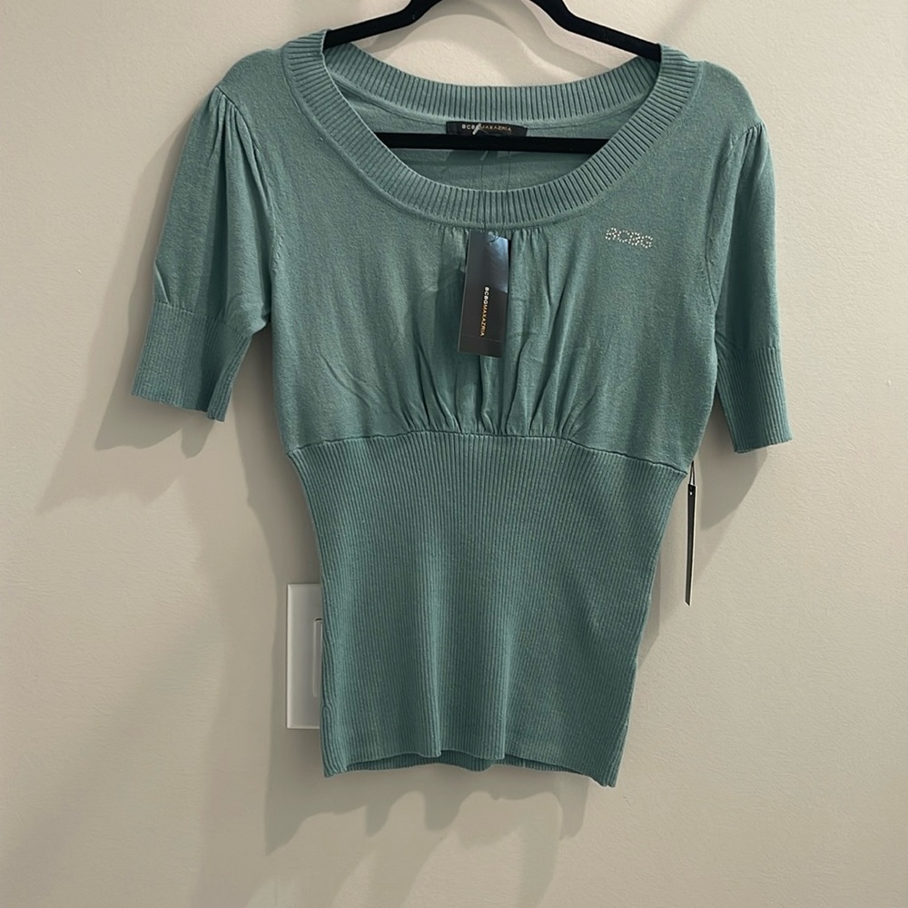 NWT BCBGMaxazria Women Top size M